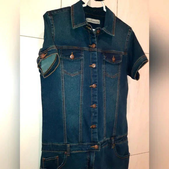 Denim, metal button-down dress size medium, stretchy, excellent used condition - Picture 2 of 8